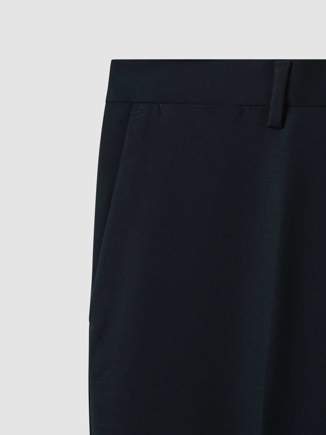 Slim Fit Cotton Blend Chinos in Navy Men | Reiss