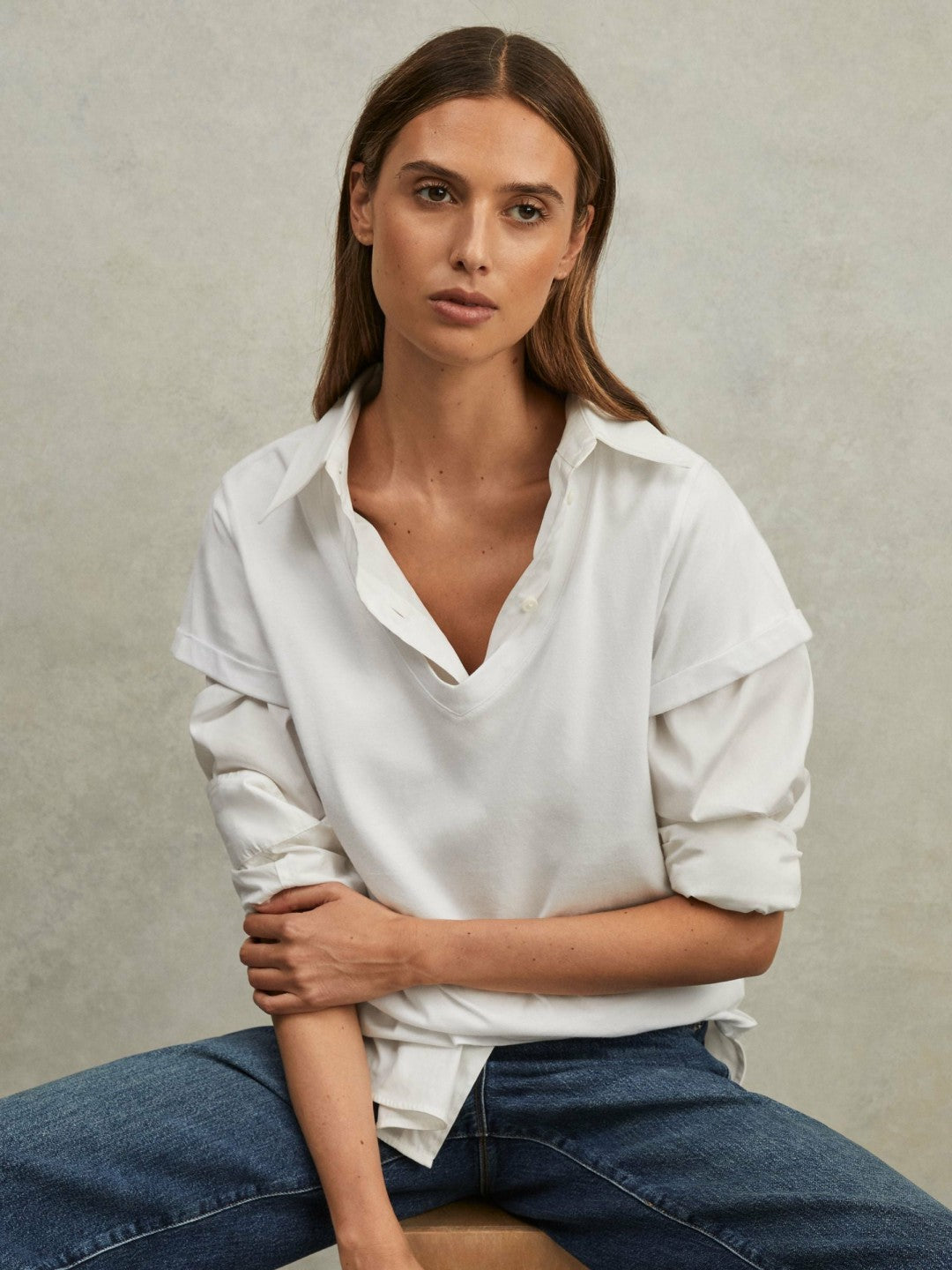 Cotton-Jersey V-Neck T-Shirt in White Women | Reiss