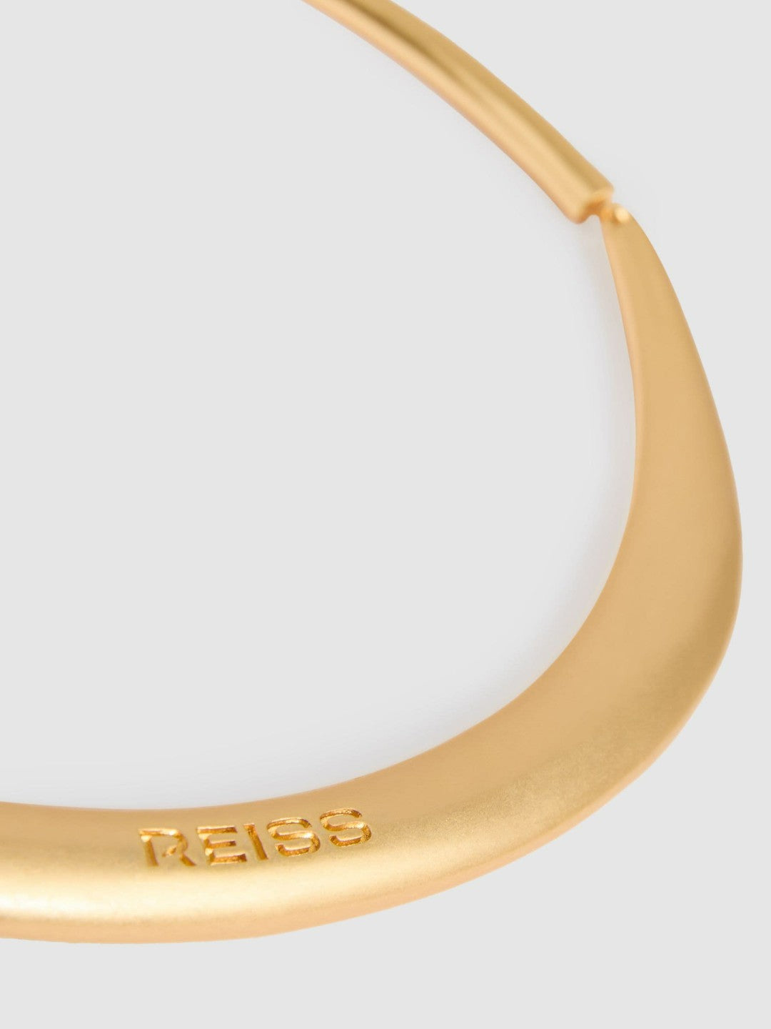 Polished Curve Choker in Gold Tone Women | Reiss