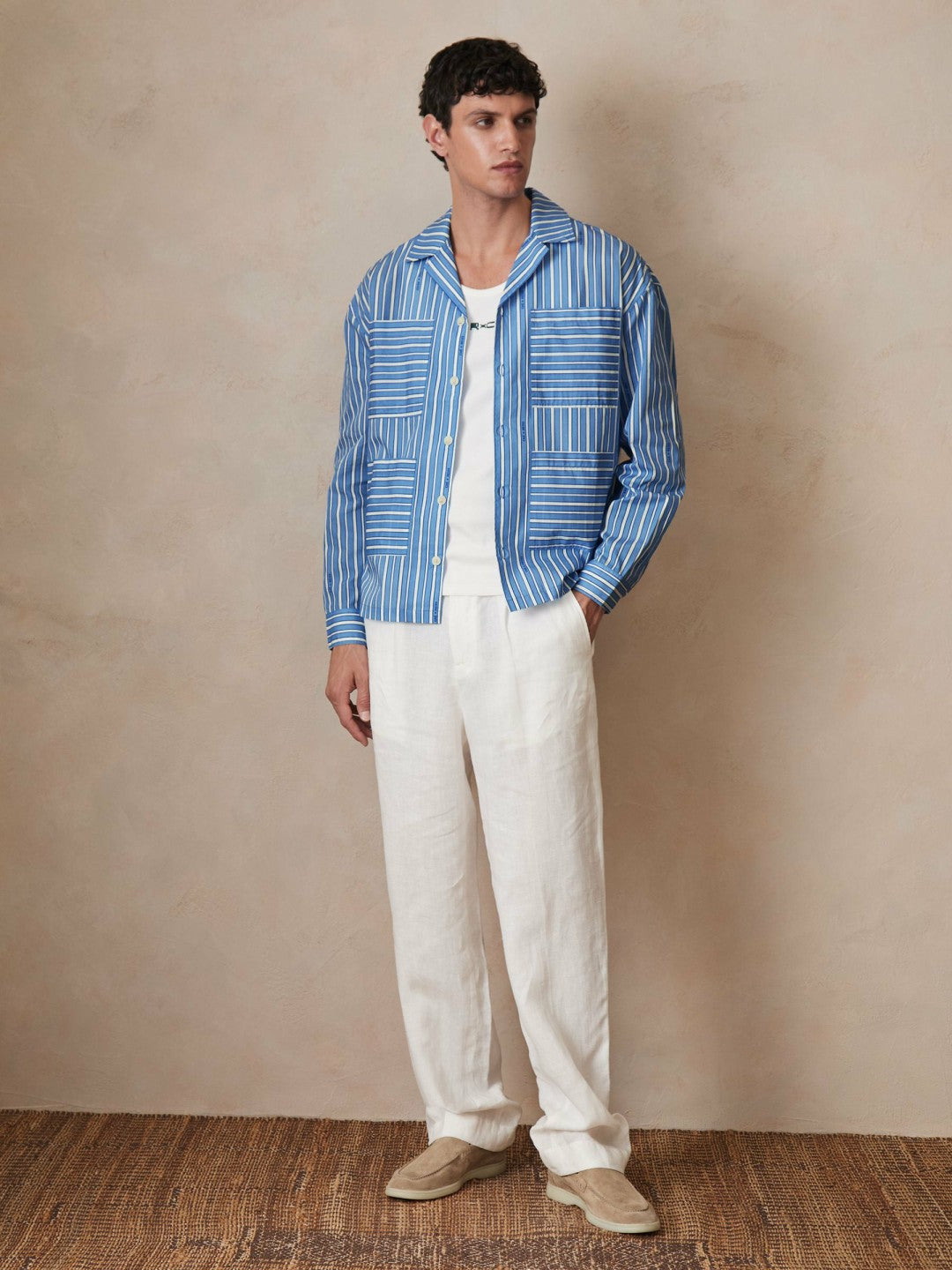 | Ché Poplin Stripe Pocket Shirt in Bright Blue/White Men | Reiss