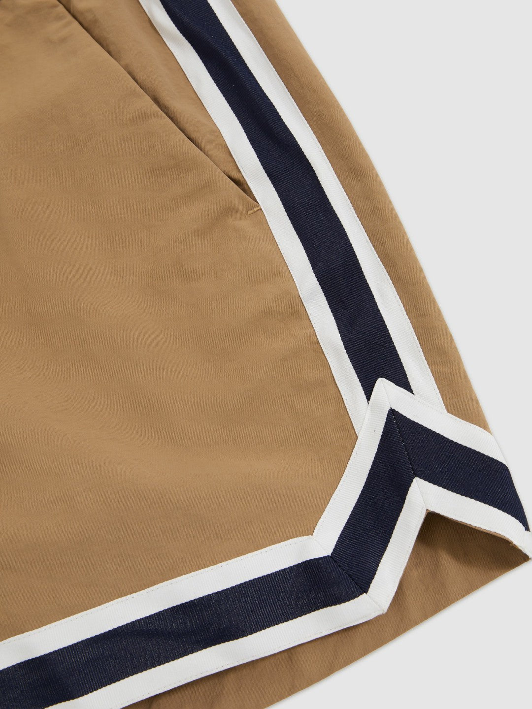 | Ché Stripe-Trim Swim Shorts in Camel Men | Reiss