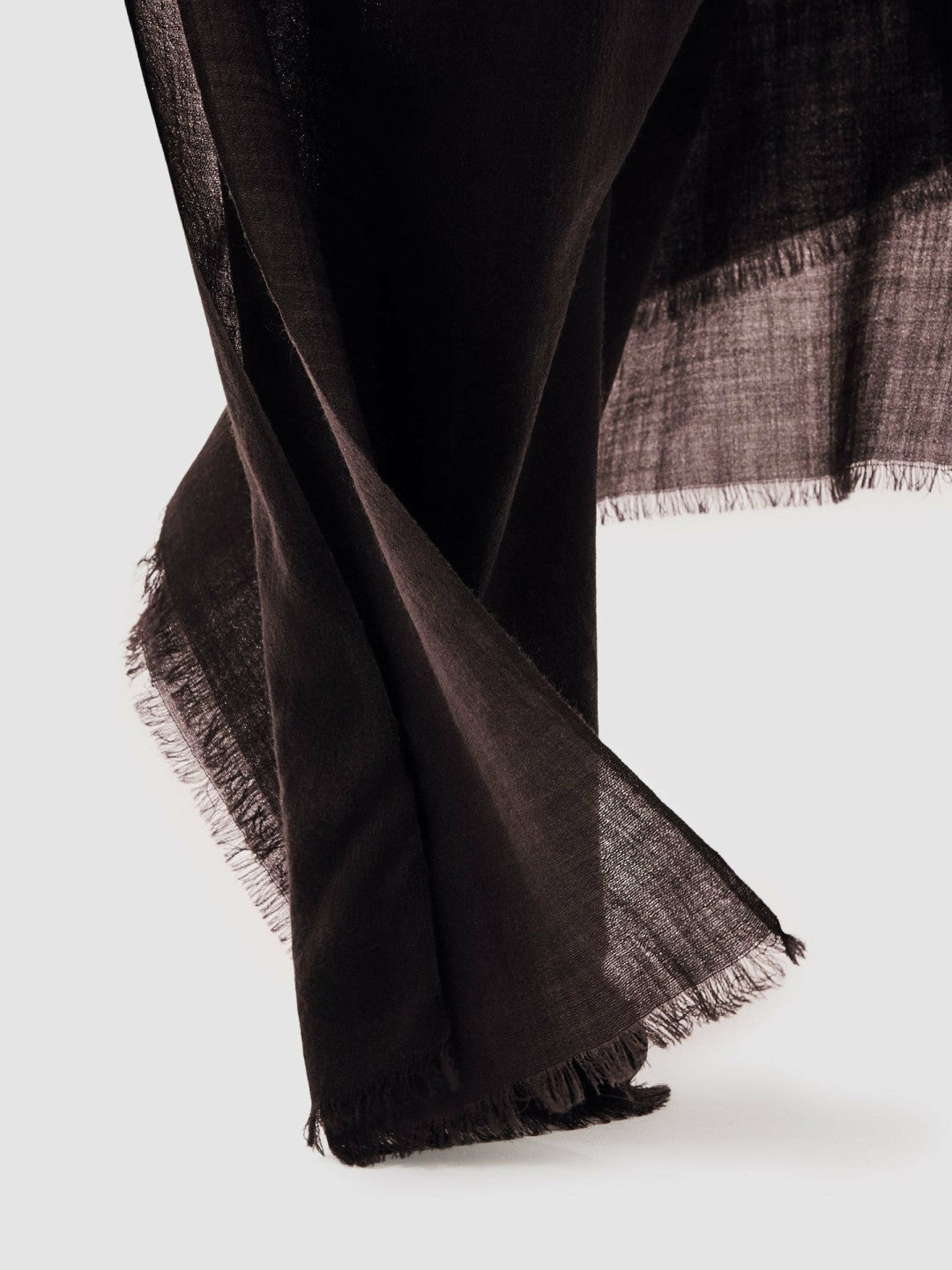 Wool-Cashmere Lightweight Scarf in Burgundy Women | Reiss