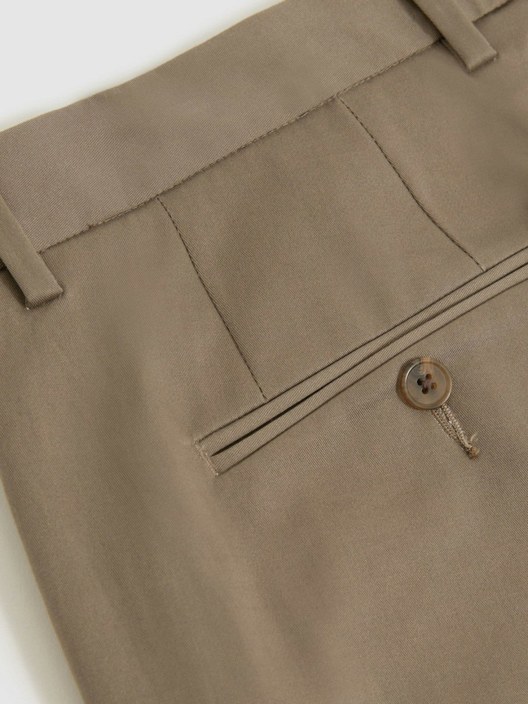 Oe Hampton Cotton Chino Shorts with Stretch in Taupe Men | Reiss