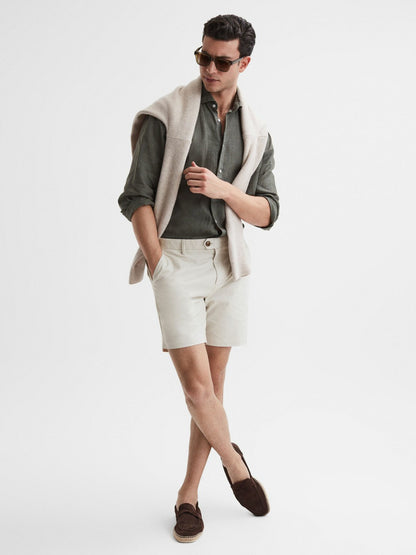 Short Length Casual Chino Shorts in Chalk Men | Reiss