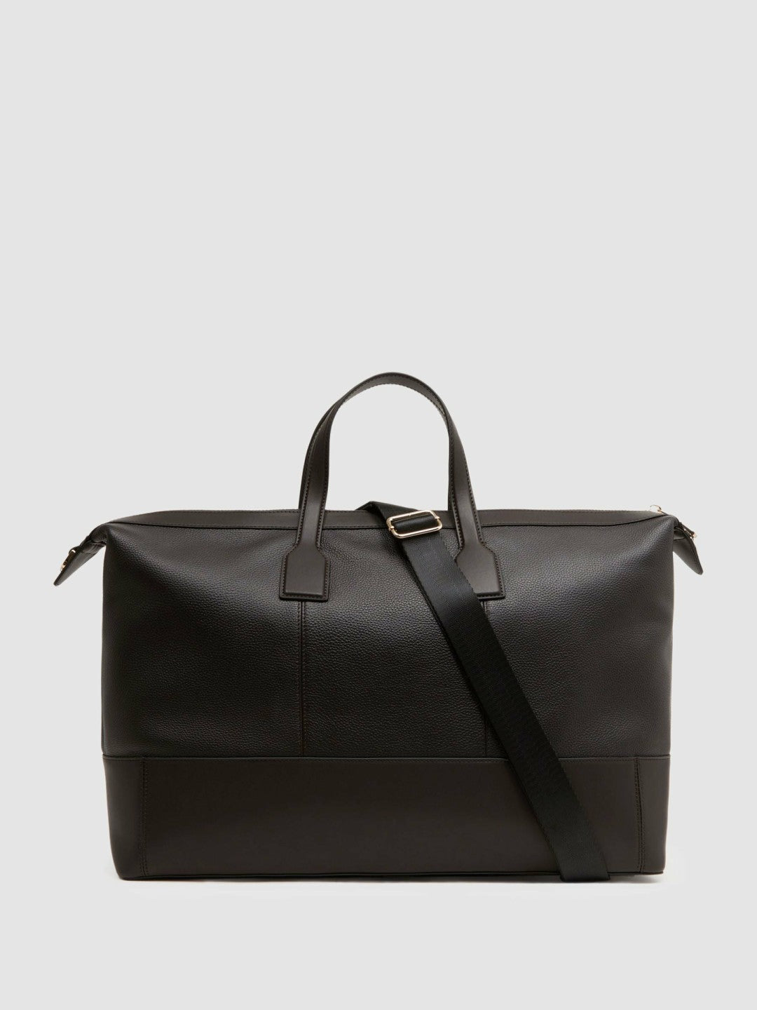 Leather Holdall in Chocolate Men | Reiss