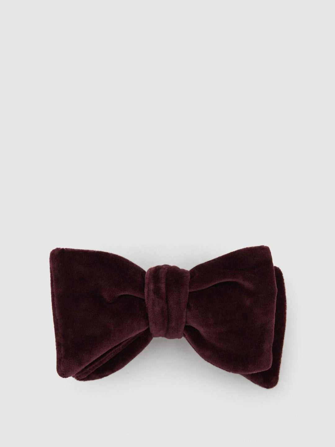 Velvet Bow Tie in Bordeaux Men | Reiss