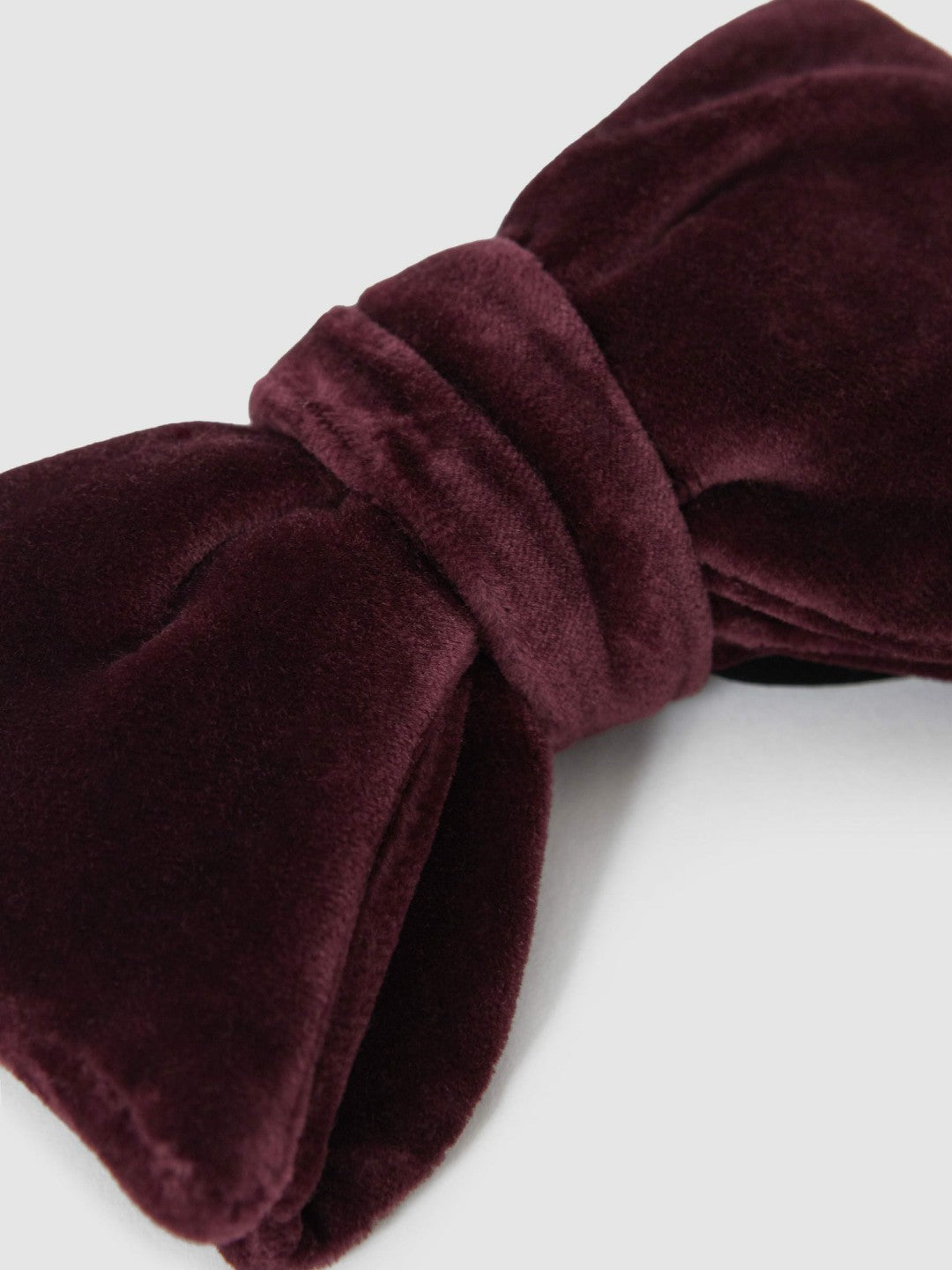 Velvet Bow Tie in Bordeaux Men | Reiss