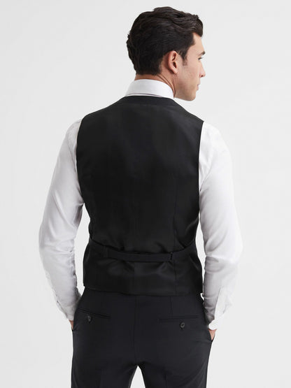 Modern Fit Travel Waistcoat in Black Men | Reiss