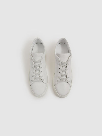 Harrys of London Grained Leather Trainers in White Men | Reiss