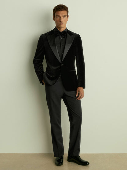 Slim Fit Cotton Dinner Shirt in Black Men | Reiss