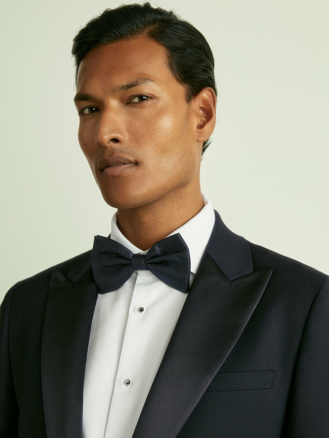 Grosgrain Silk Bow Tie in Navy Men | Reiss
