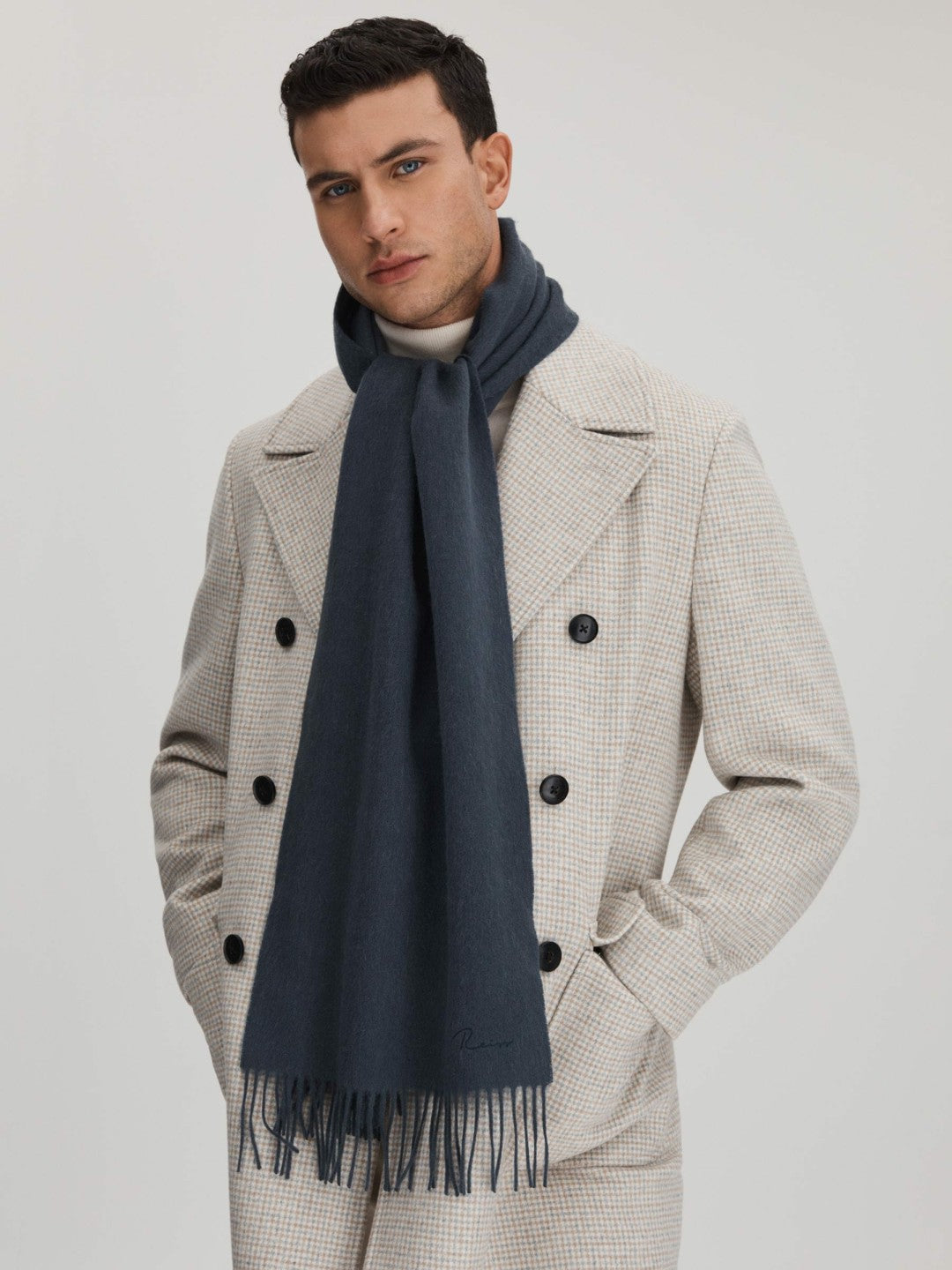 Wool and Cashmere Scarf in Airforce Blue Men | Reiss