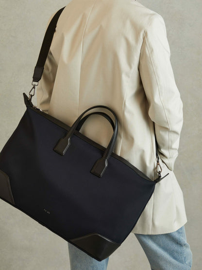 Neoprene Holdall in Dark Navy Men | Reiss