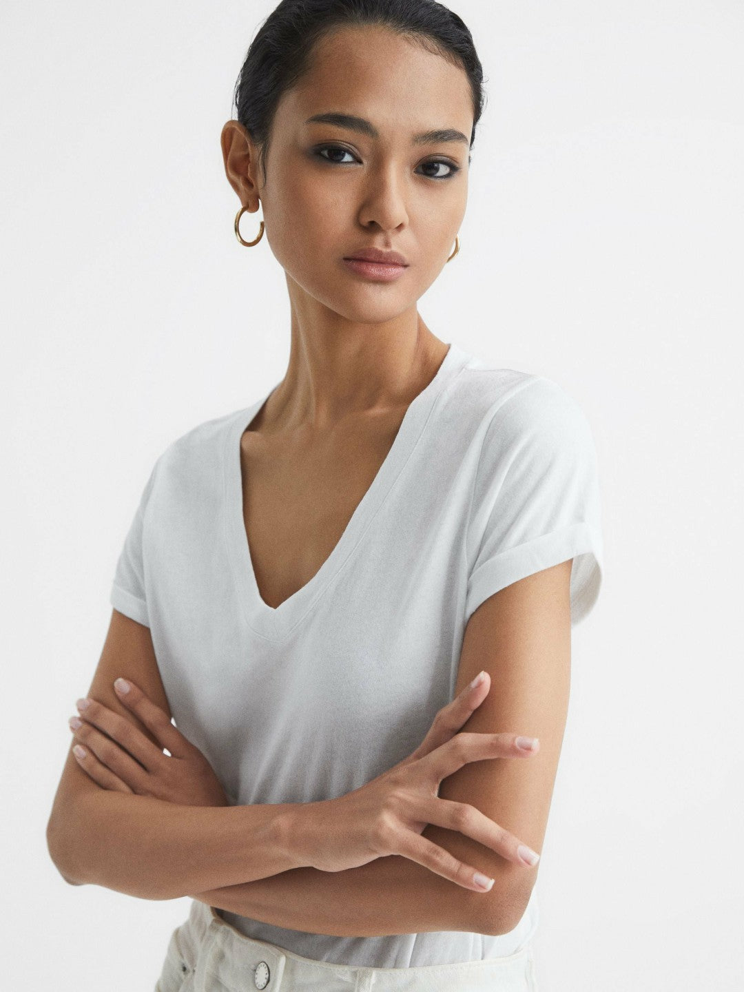 Cotton-Jersey V-Neck T-Shirt in White Women | Reiss