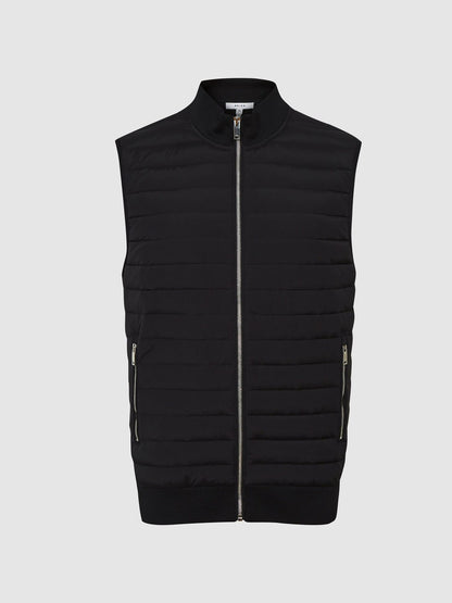 Hybrid Quilted Gilet in Black Men | Reiss