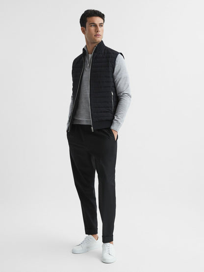 Hybrid Quilted Gilet in Black Men | Reiss