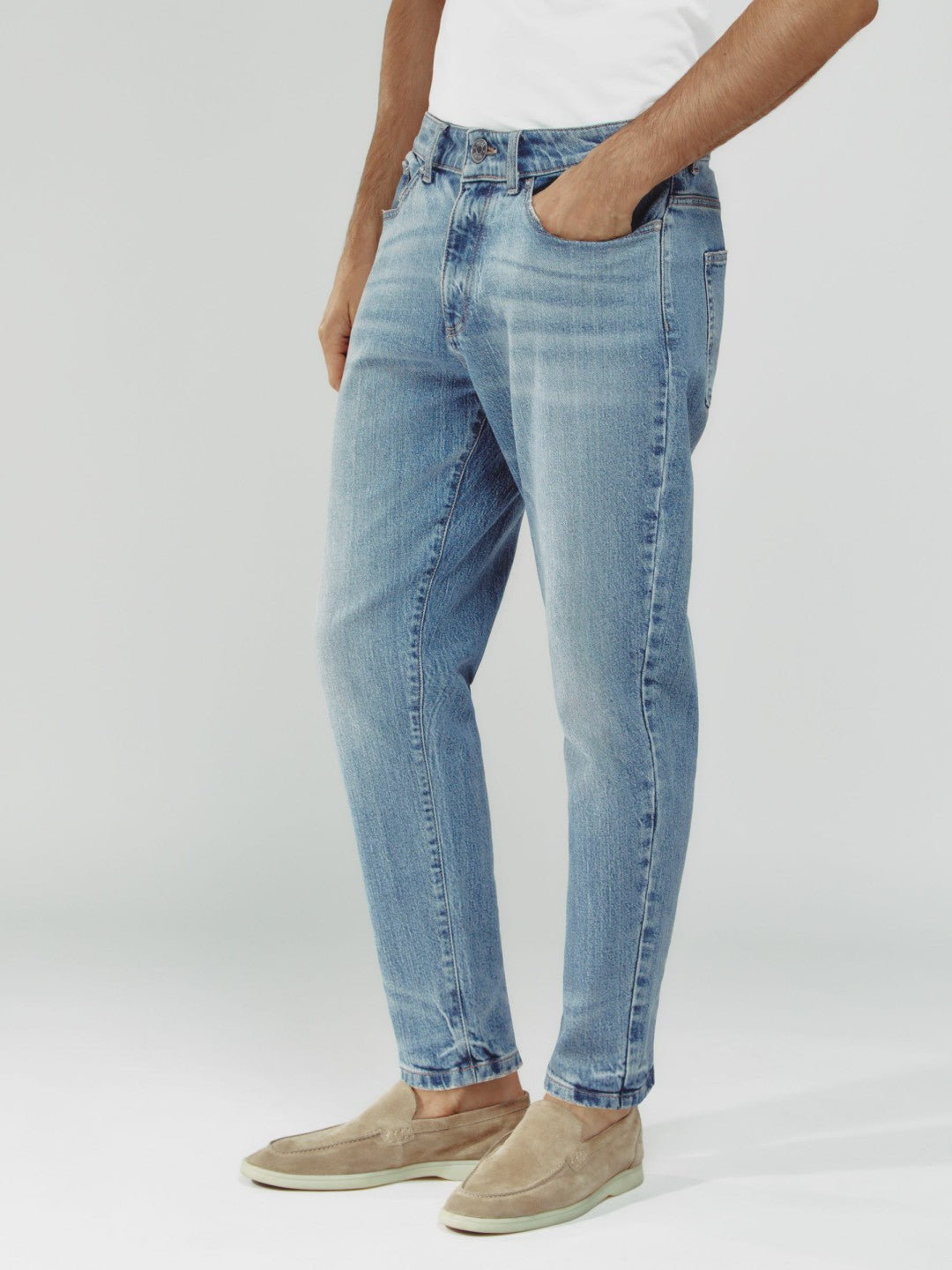 Relaxed-Fit Cropped Jeans in Light Blue Wash Men | Reiss