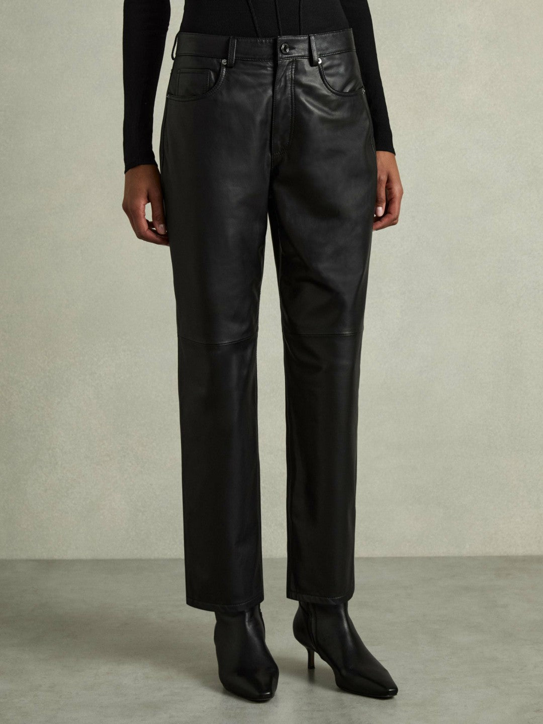 Leather Slim-Leg Trousers in Black Women | Reiss