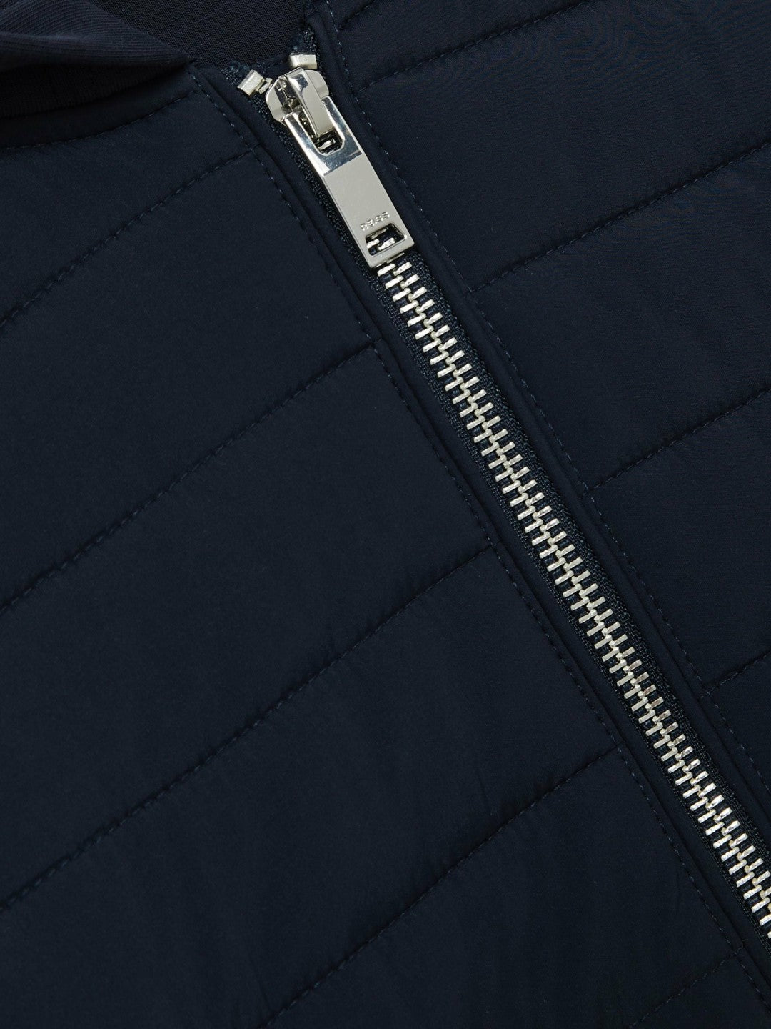 9-13 yrs Interlock Hybrid Hooded Puffer Jacket in Navy Children & Baby | Reiss