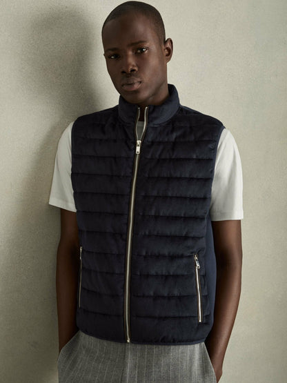 Brushed Jersey Quilted Gilet in Navy Men | Reiss