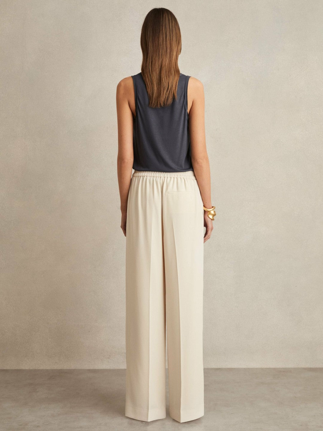 Petite Elasticated-Waist Wide-Leg Twill Trousers in Cream Women | Reiss