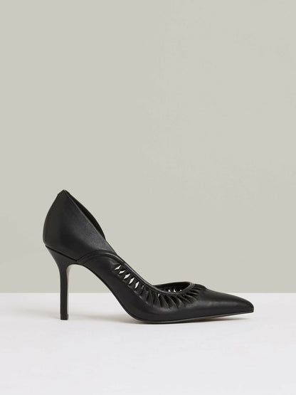 Leather Twist Detail Court Shoes in Black Women | Reiss