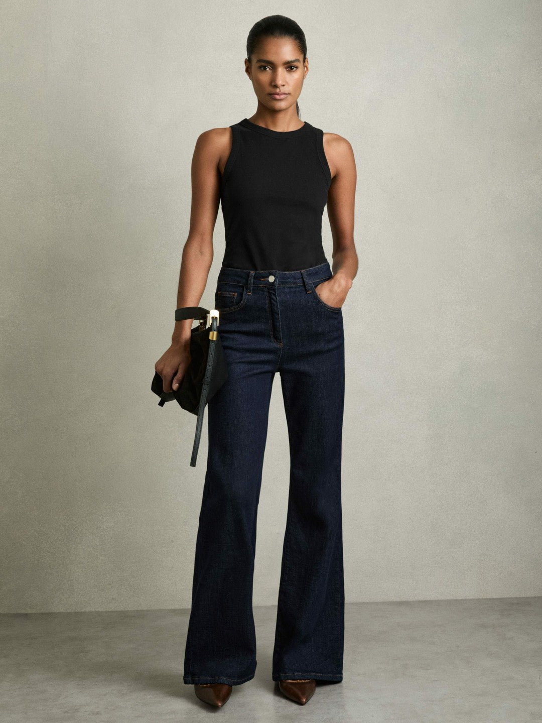Stretch-Cotton Racerback Vest in Black Women | Reiss