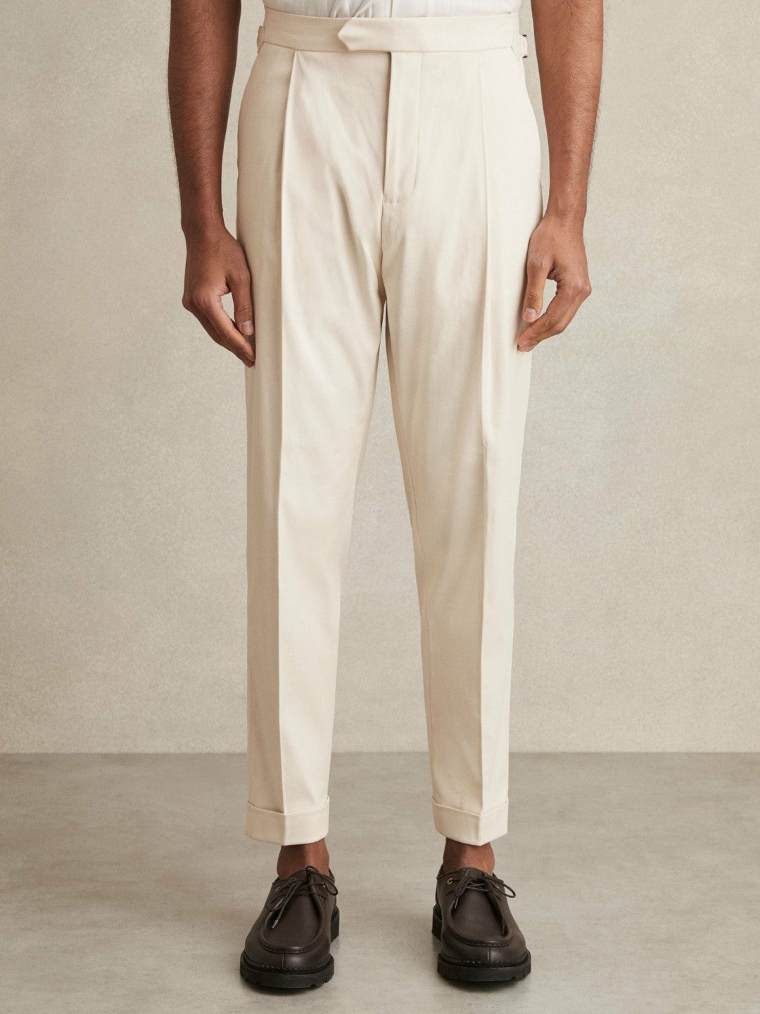 Cotton-Blend Tapered Trousers in Stone Men | Reiss