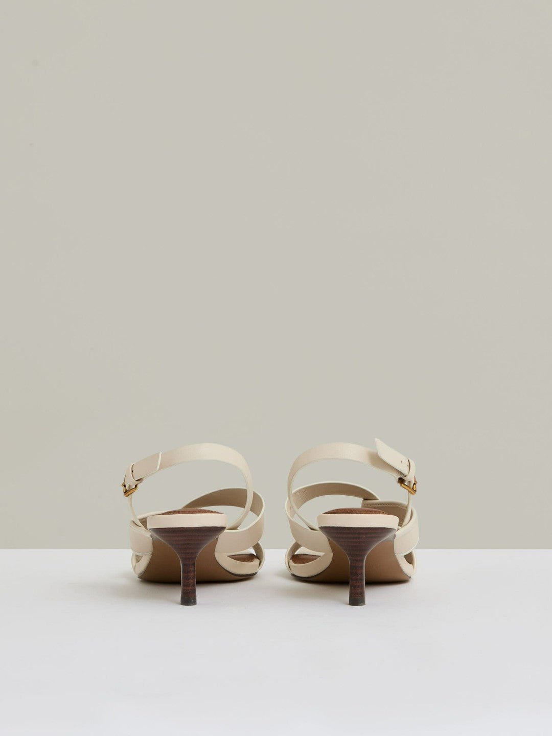 Leather Link-Strap Low-Heel Sandals in Off White Women | Reiss