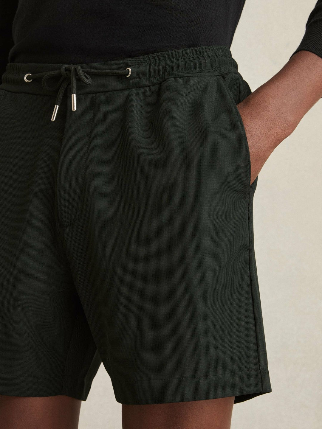 Textured Drawstring Shorts in Dark Green Men | Reiss