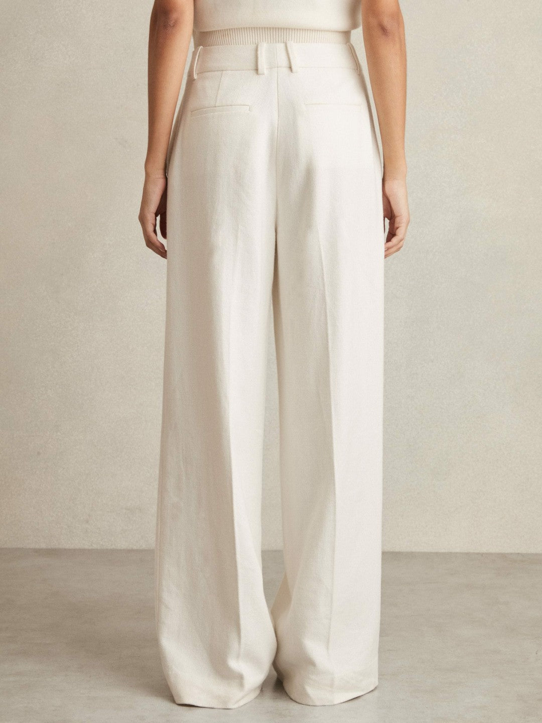 Petite Linen-Blend Wide-Leg Trousers in White Women | Reiss