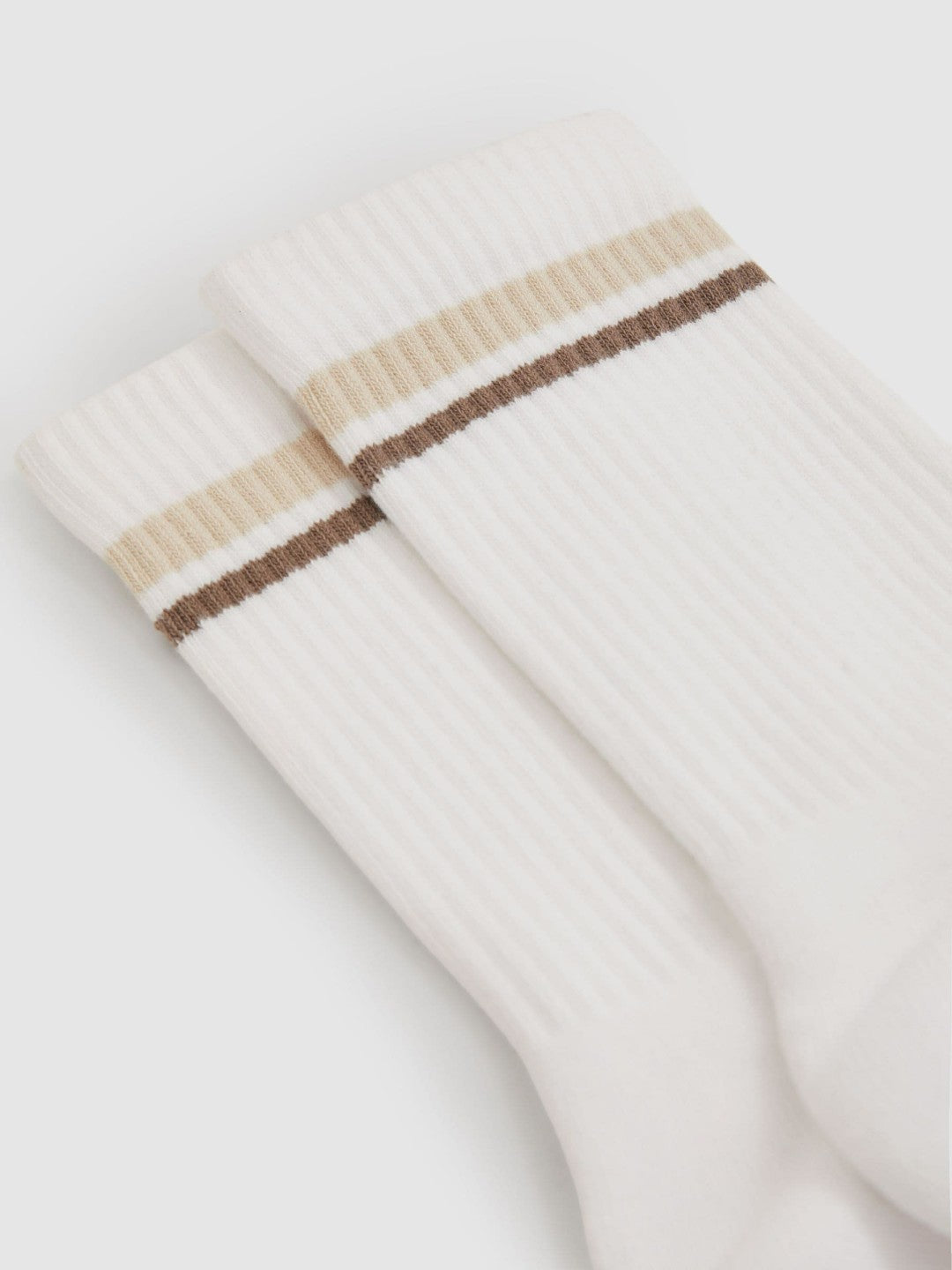 Cotton-Blend Striped Crew Socks in White Women | Reiss
