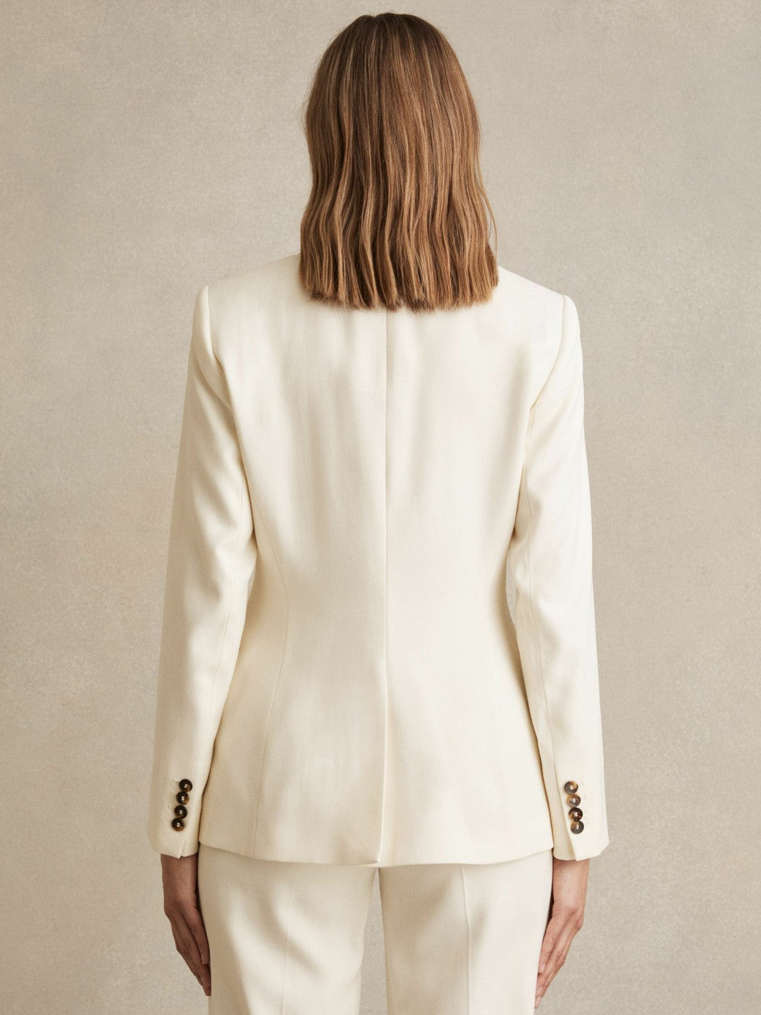 Single-Breasted Peak-Lapel Tailored Blazer in Cream Women | Reiss