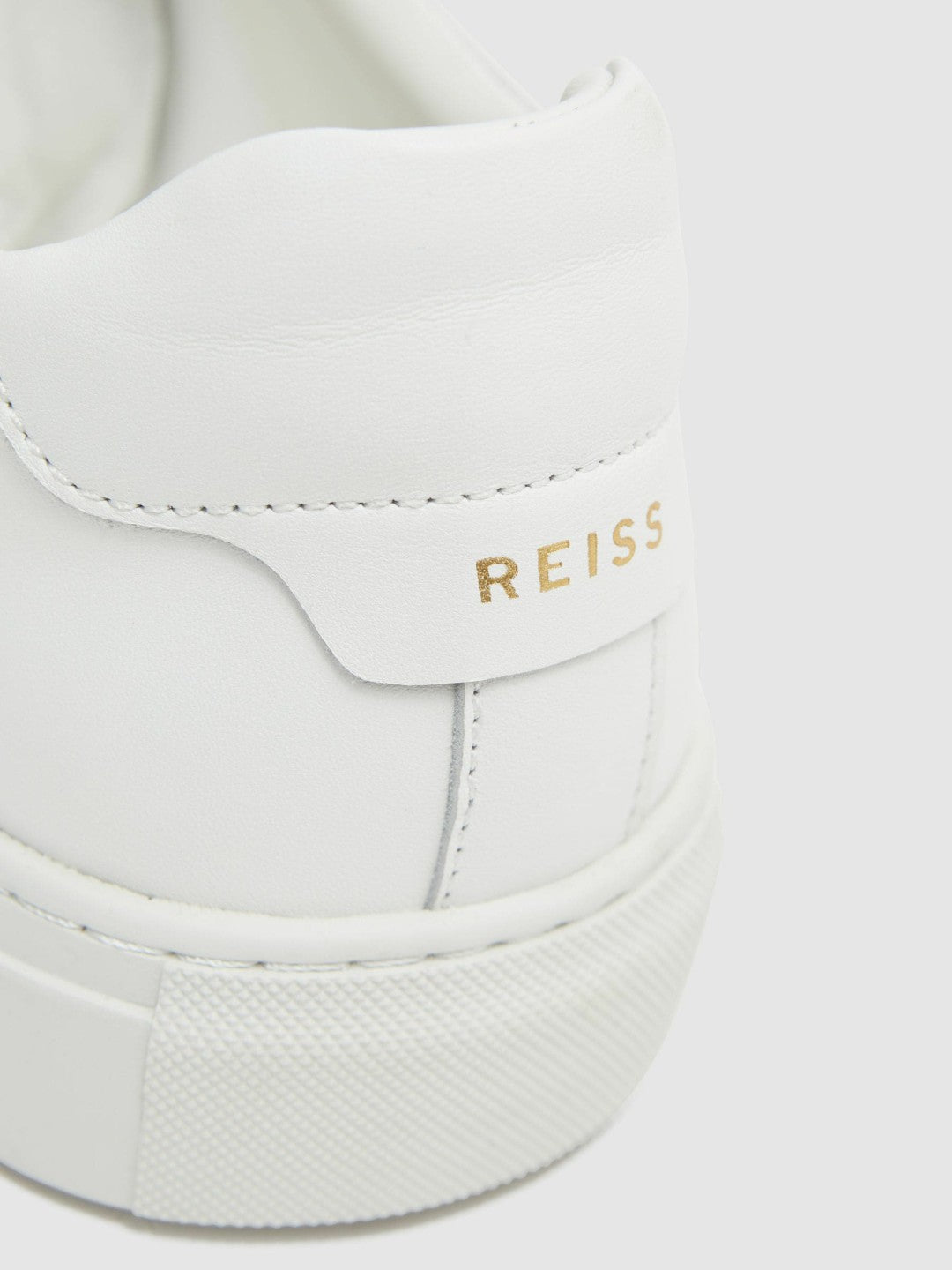Leather Low-Top Trainers in White Men | Reiss