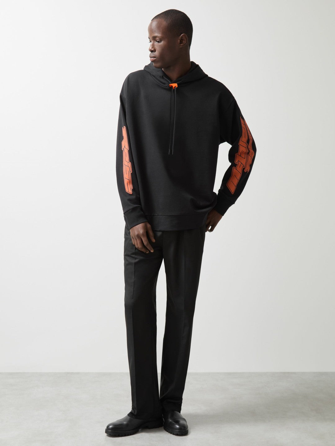 McLaren F1 Team Oversize Toggle Hoodie Unisex Fit in Black Men | Reiss