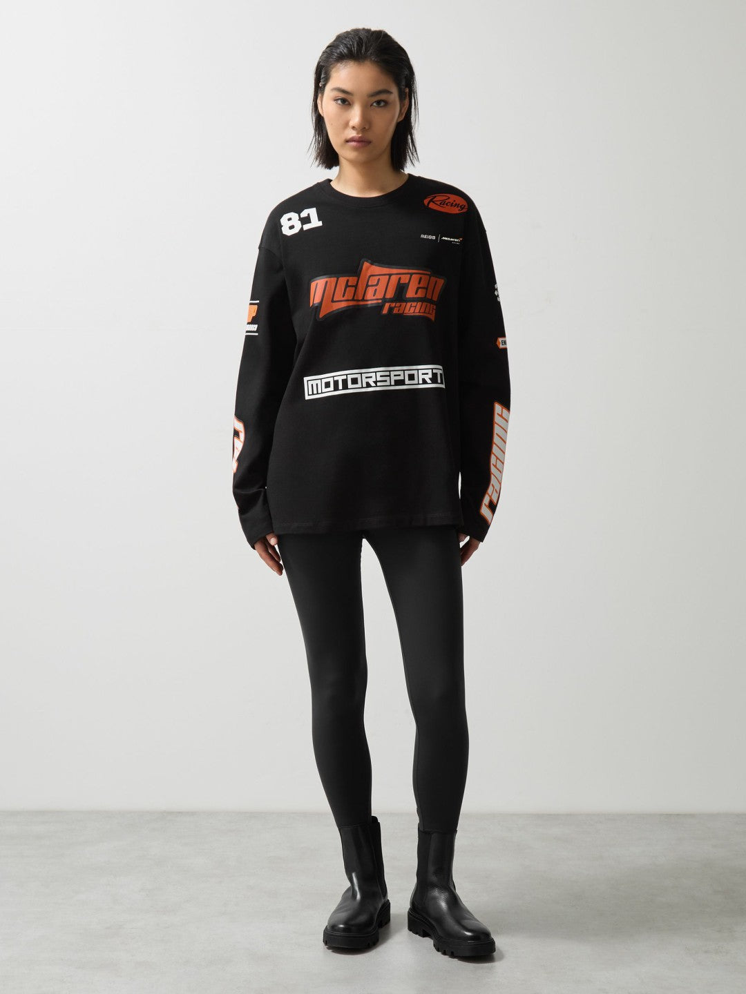 McLaren F1 Team Cotton Logo T-Shirt Unisex Fit in Black Men | Reiss