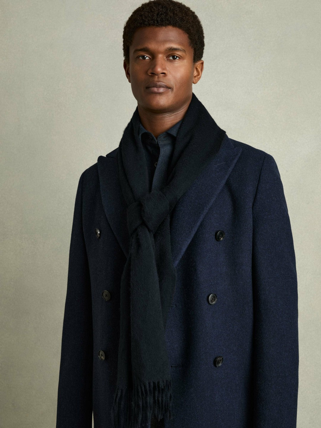 Wool and Cashmere Scarf in Navy Men | Reiss
