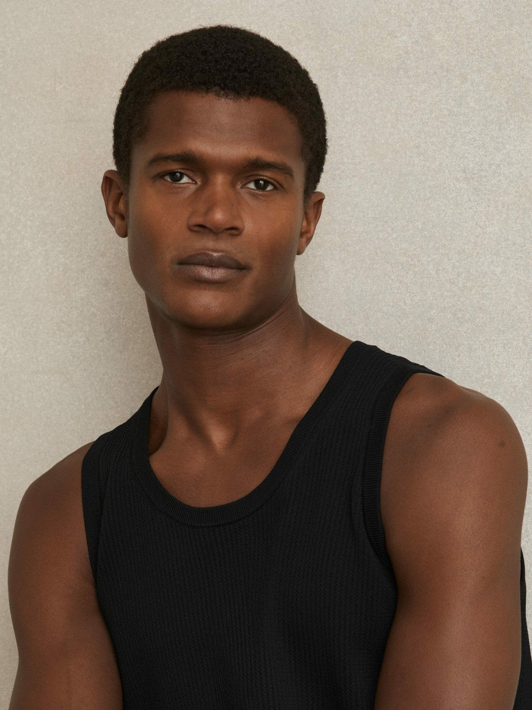 Textured Crew Neck Ribbed Vest in Black Men | Reiss