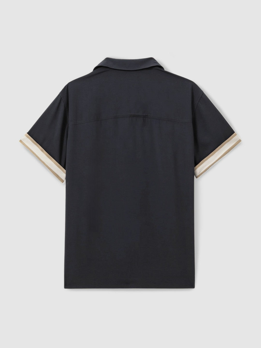 | Ché Cuff Detail Cuban Collar Shirt in Navy Men | Reiss