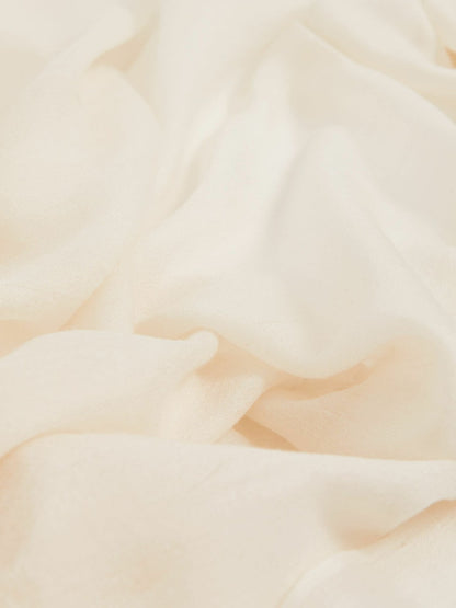 Wool-Cashmere Lightweight Scarf in Off White Women | Reiss