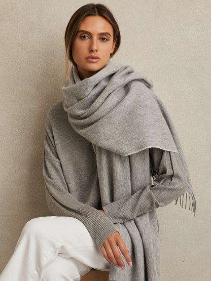 Wool-Cashmere Scarf in Soft Grey Women | Reiss