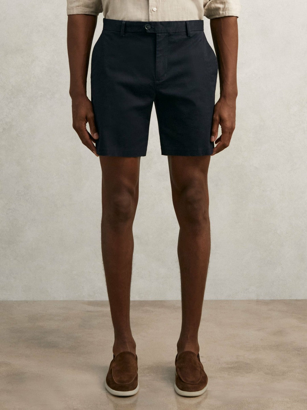 Short Length Casual Chino Shorts in Navy Men | Reiss