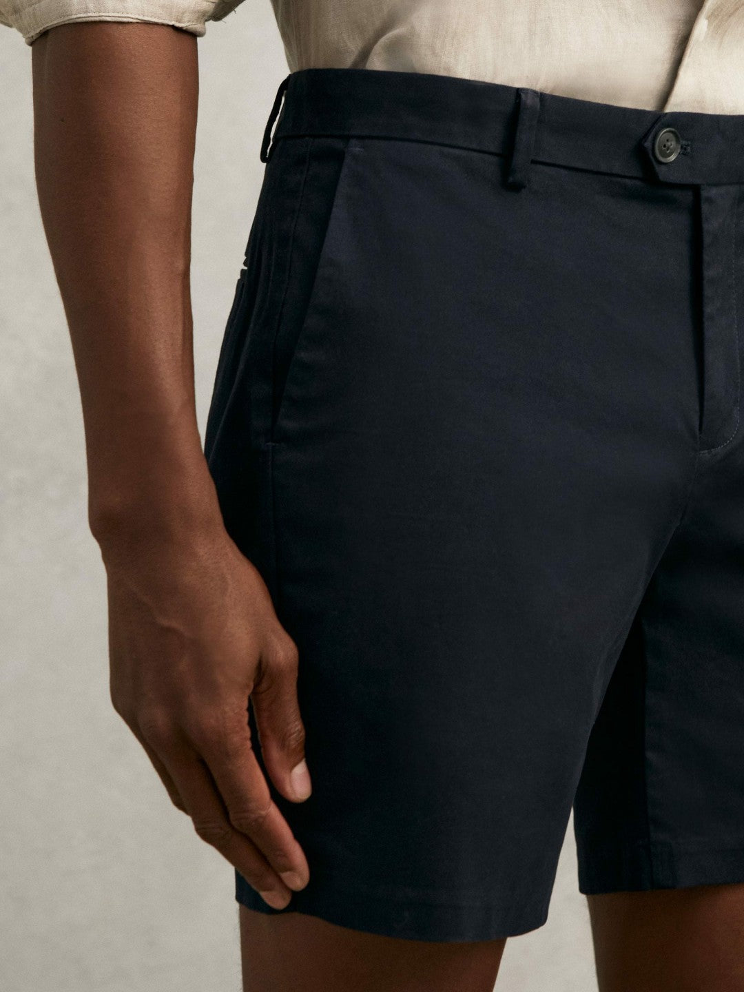 Short Length Casual Chino Shorts in Navy Men | Reiss