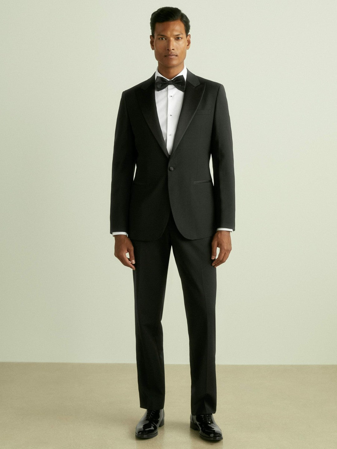 Regular Fit Single Breasted Tuxedo Jacket in Black Men | Reiss