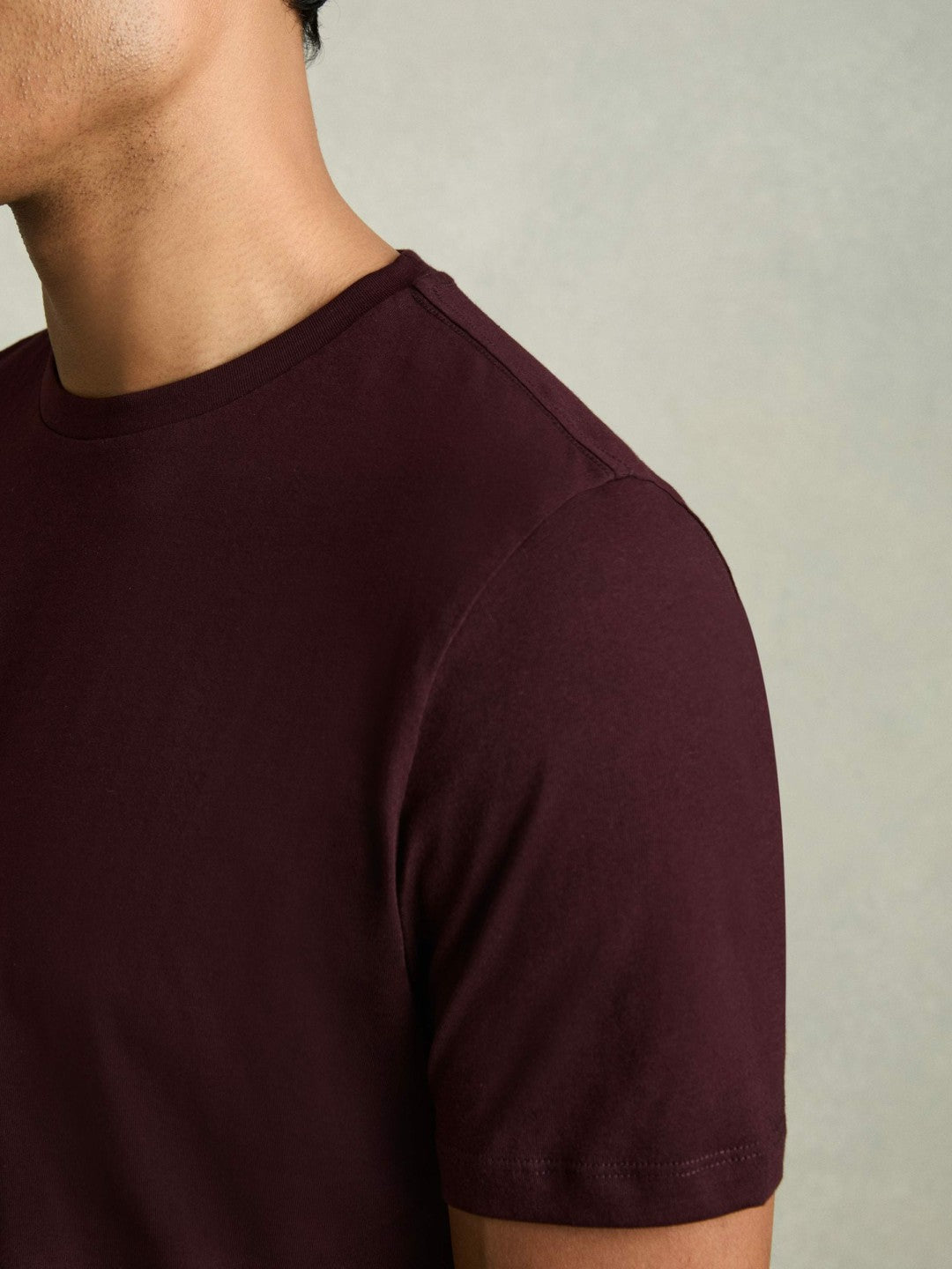 Cotton Crew Neck T-Shirt in Bordeaux Men | Reiss