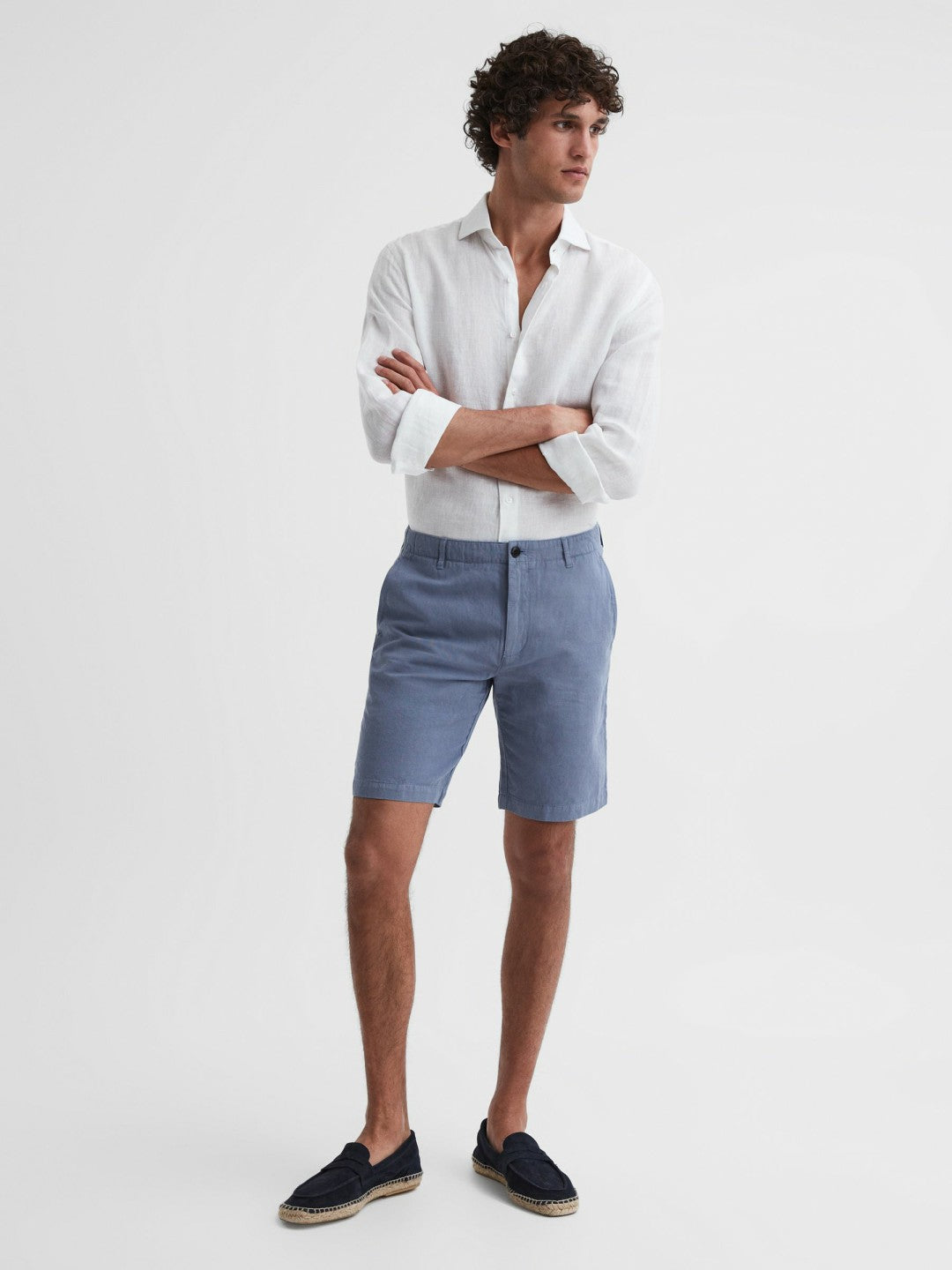 Cotton-Linen Blend Shorts in Airforce Blue Men | Reiss