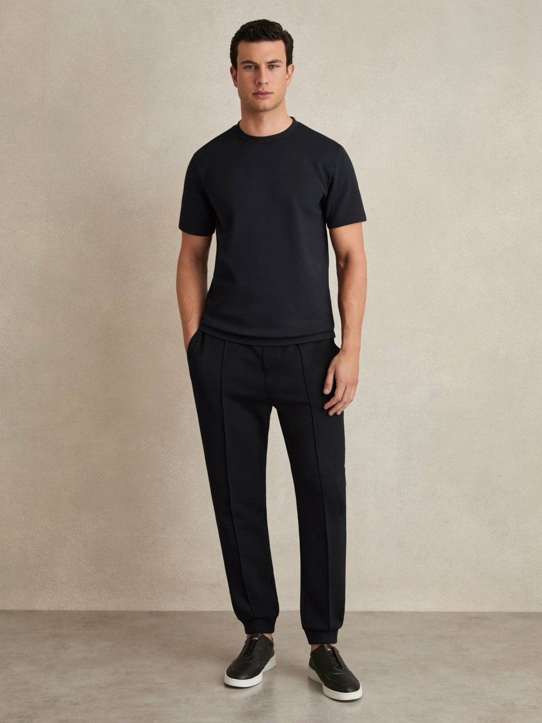 Interlock Jersey Crew Neck T-Shirt in Navy Blue Men | Reiss