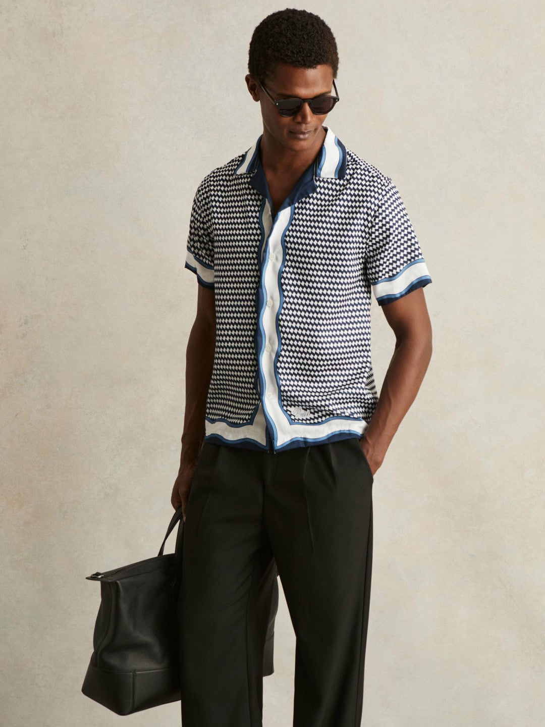 Geometric-Print Cuban-Collar Shirt in White/Navy Men | Reiss