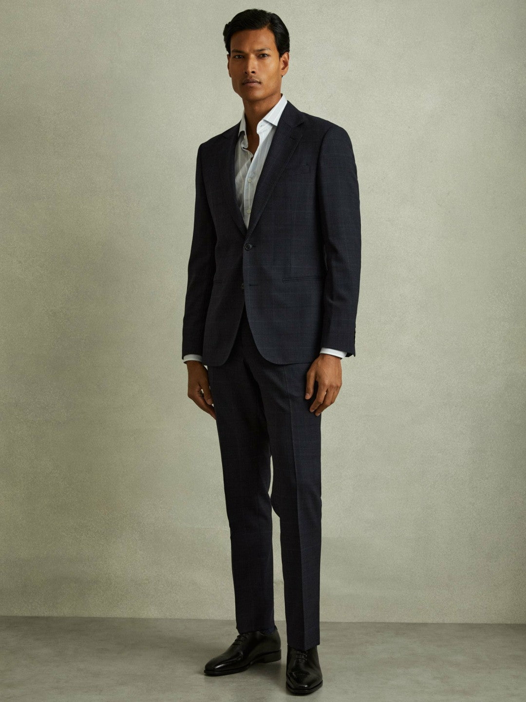 Leather Brogue Detail Lace-Up Shoes in Black Men | Reiss