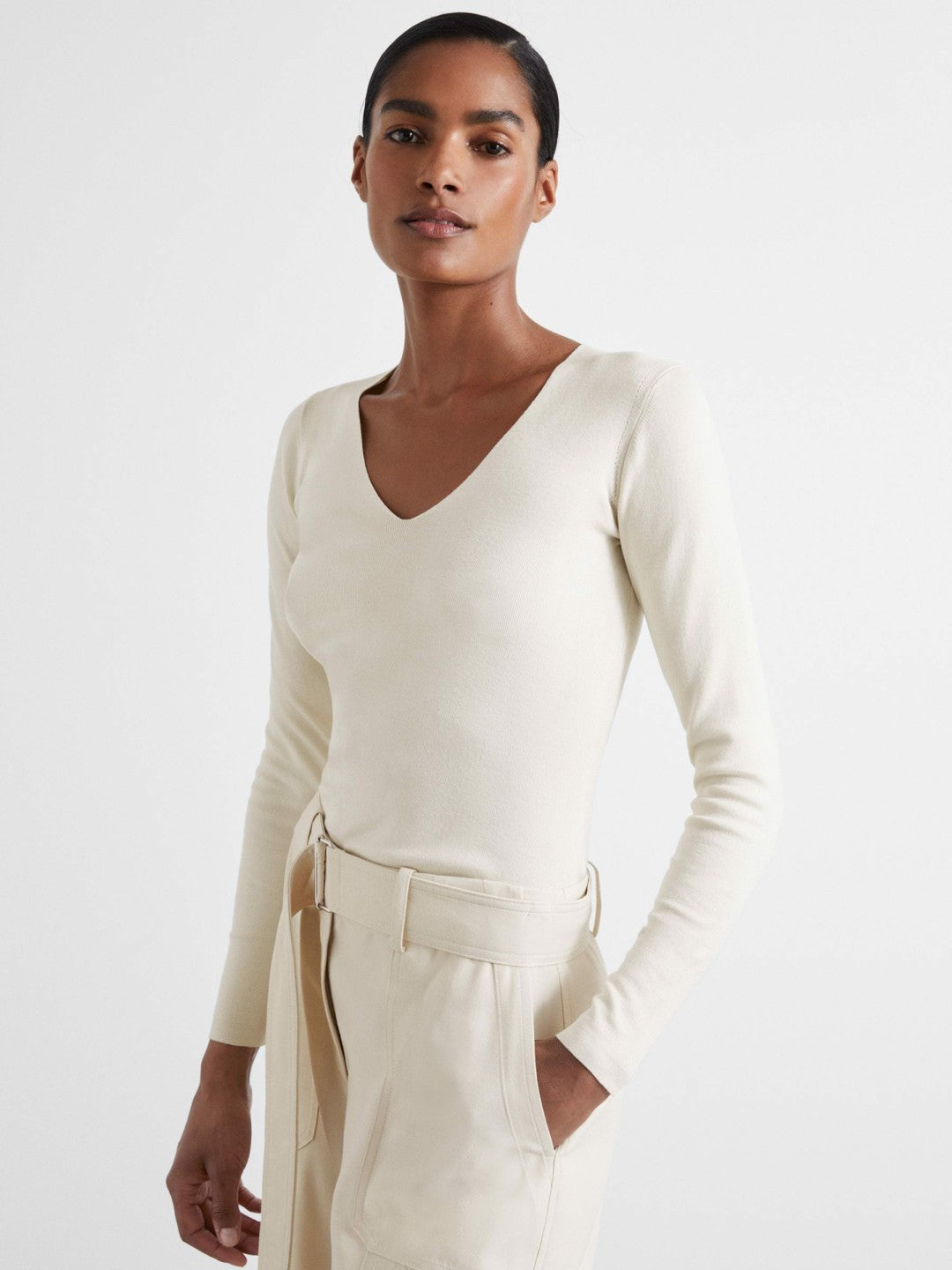 Atelier Knitted Silk-Blend Top in Off White Women | Reiss
